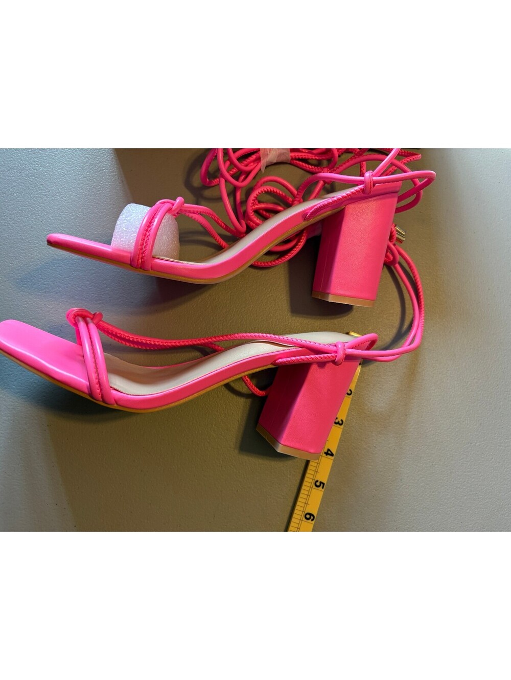 Elisabet Tang Pink Strappy Block Heel Sandals with Ankle Wrap size 8.5